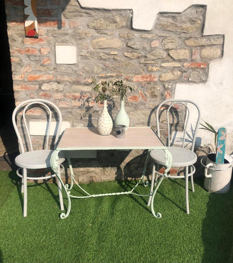 Casa Nonna Elide Appartement Besozzo Buitenkant foto